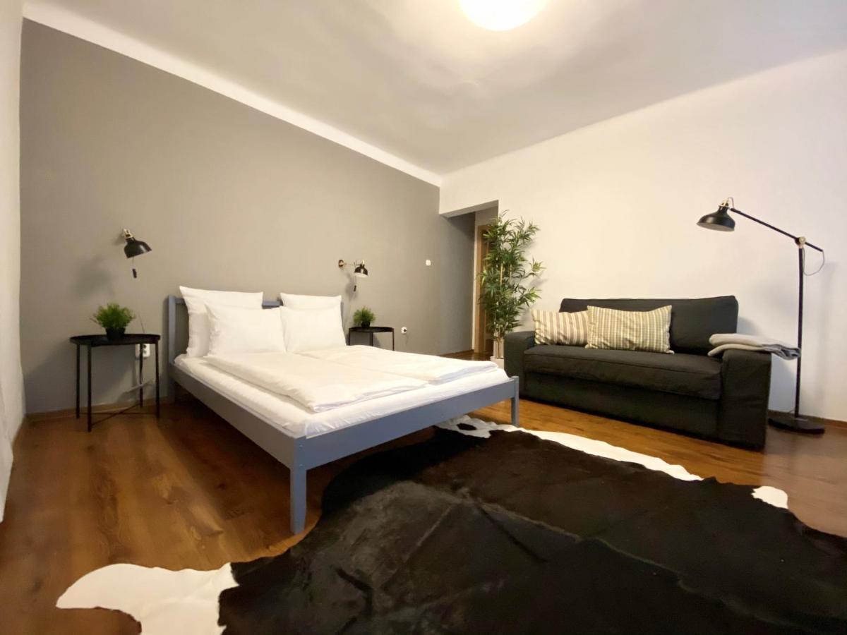 Budget Apartment By Hi5- Karoly 16 Budapeşte Dış mekan fotoğraf